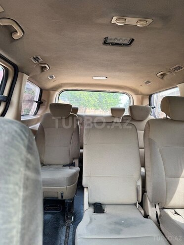 Hyundai H-1-6