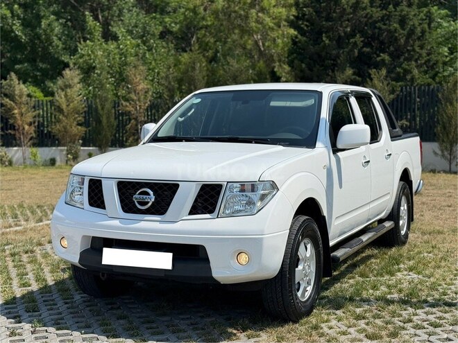 Nissan Navara-1