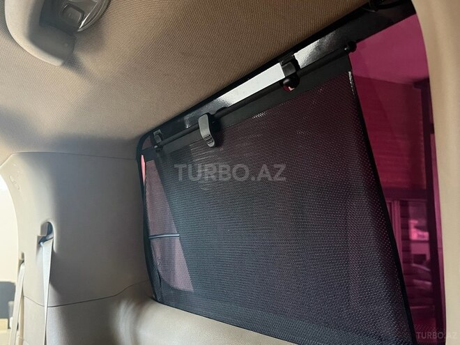 Kia Carnival-23