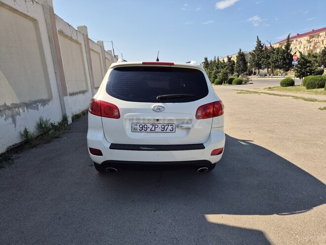 Hyundai Santa Fe-7