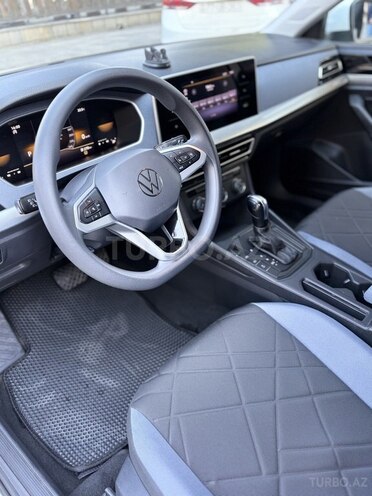 Volkswagen Lavida-8