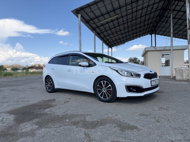 Kia Ceed-9