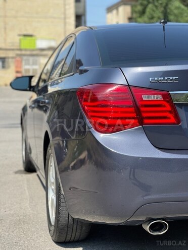 Chevrolet Cruze-9