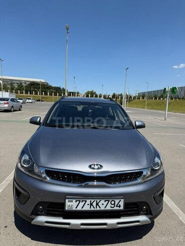 Kia Rio X-Line-1