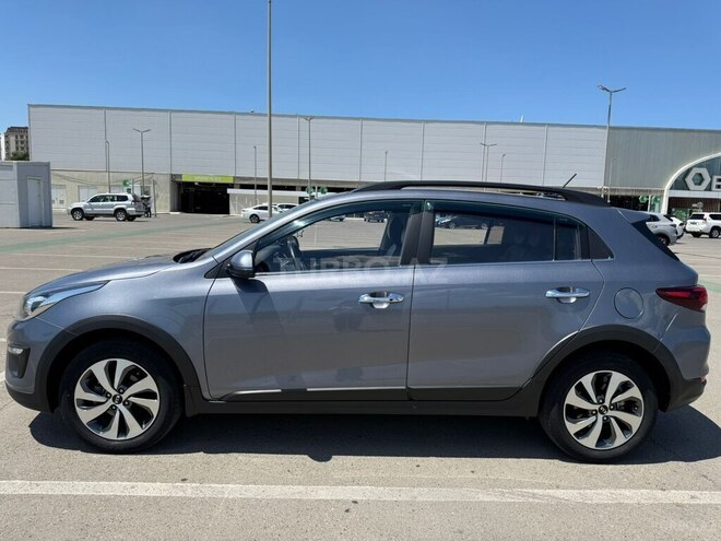 Kia Rio X-Line-4