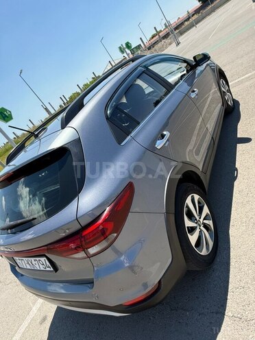 Kia Rio X-Line-8
