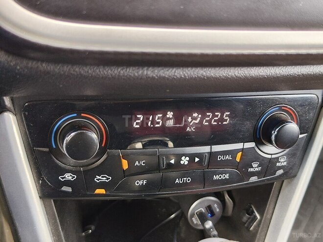 Suzuki SX4-13