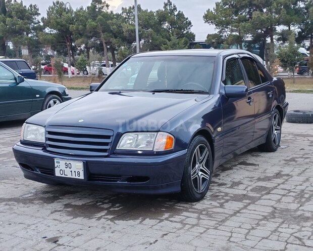 Mercedes C 200-4