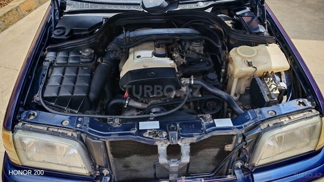 Mercedes C 200-8