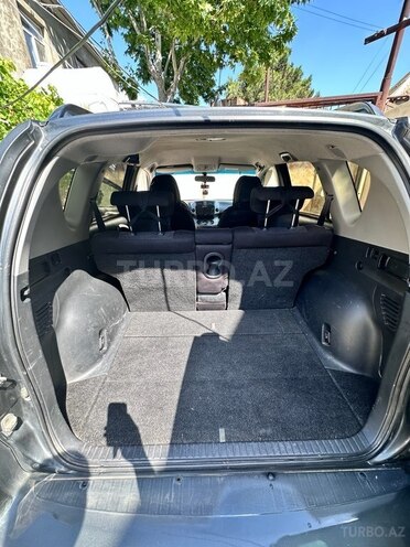 Toyota RAV4-5