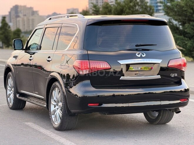 Infiniti QX56-9