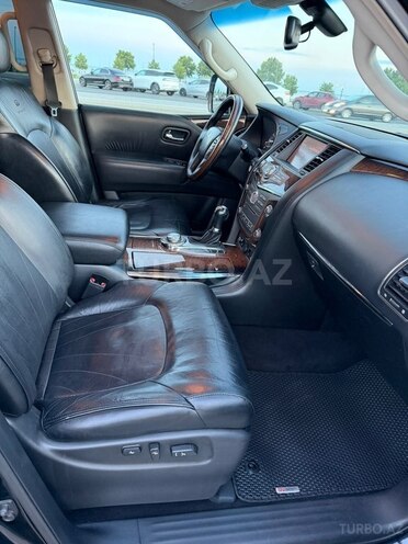 Infiniti QX56-20