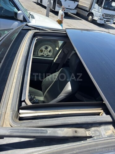 Toyota Prius-10