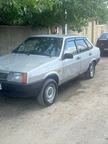 LADA (VAZ) 21099-9