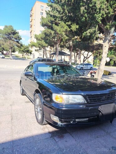 Nissan Maxima-2