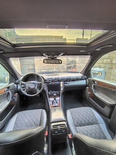 Mercedes C 200-3