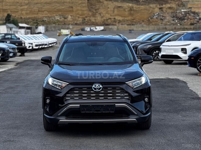 Toyota RAV4-1