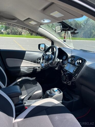 Nissan Note-4