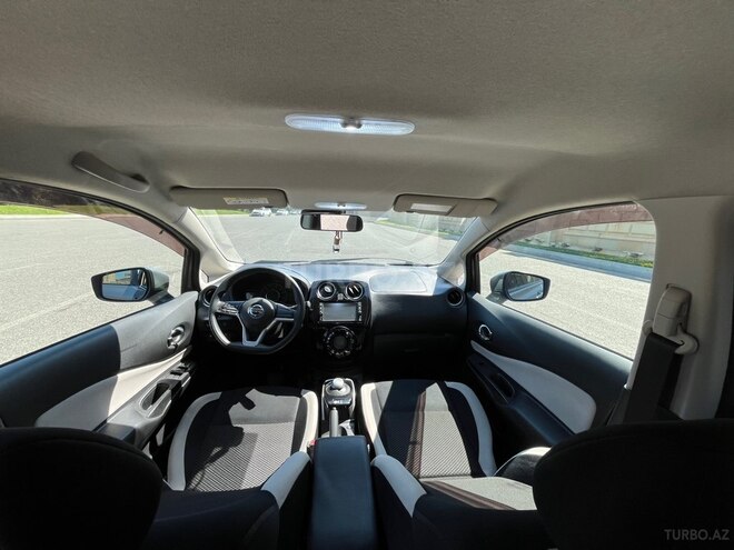 Nissan Note-5