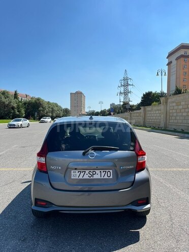Nissan Note-12