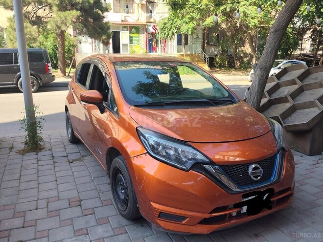 Nissan Note-1