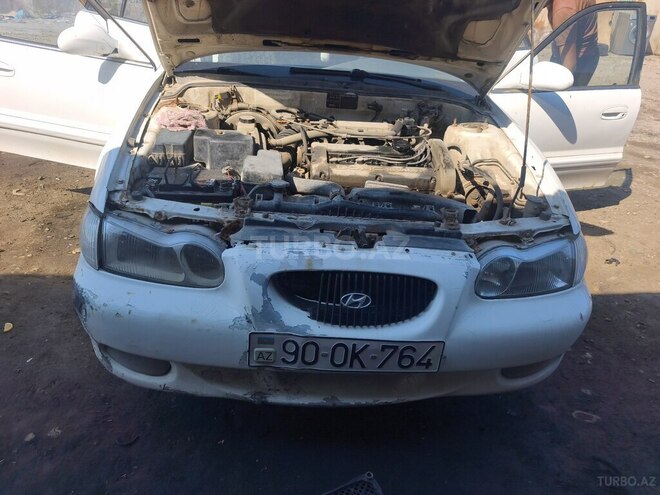 Hyundai Sonata-13