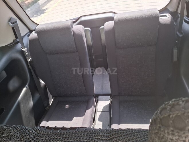 Opel Zafira-15