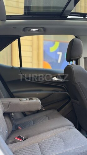 Chevrolet Equinox-12