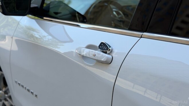 Chevrolet Equinox-13