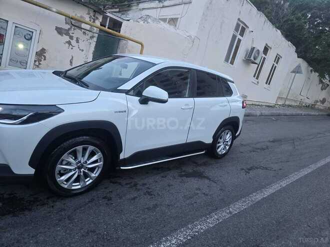 Toyota Corolla Cross-2