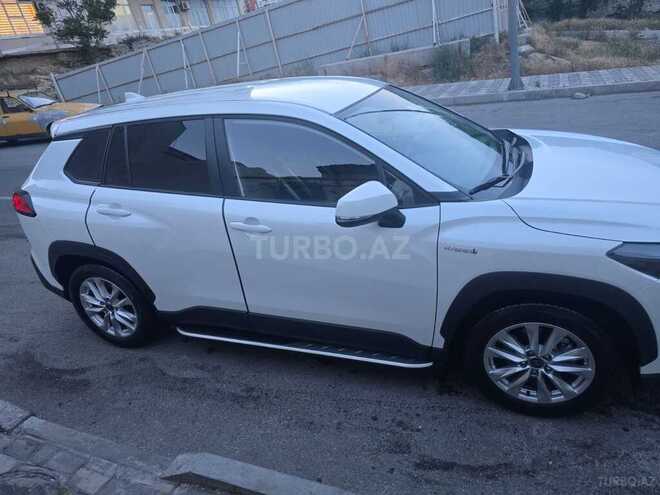 Toyota Corolla Cross-4