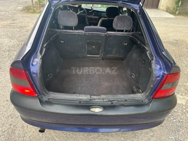 Opel Vectra-8