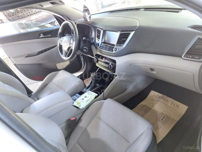 Hyundai Tucson-6
