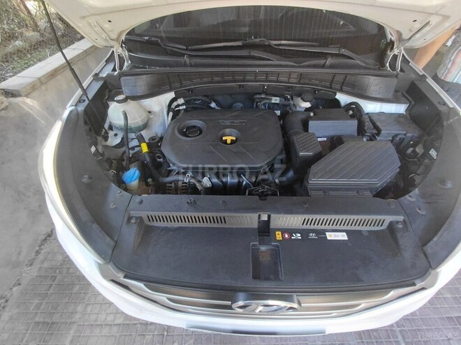 Hyundai Tucson-13