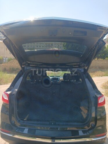 Chevrolet Equinox-5