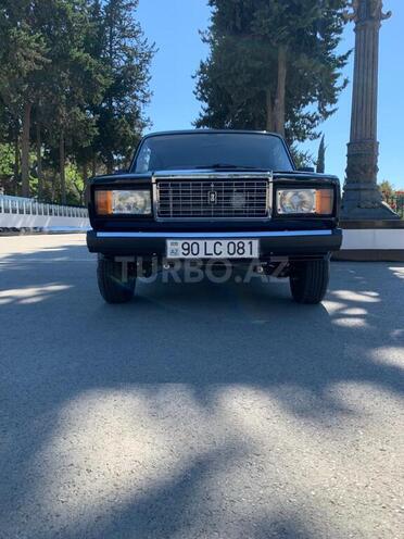 LADA (VAZ) 2107-1