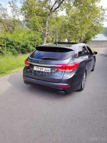 Hyundai i40-4