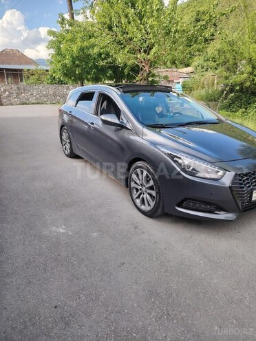 Hyundai i40-5