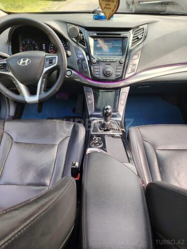 Hyundai i40-16