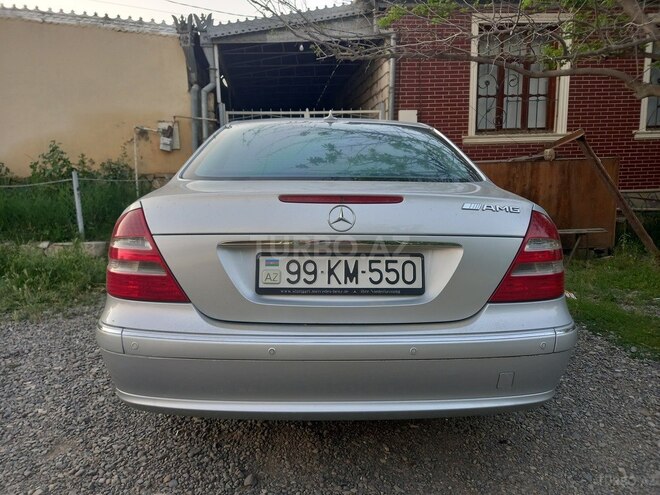 Mercedes E 200-2