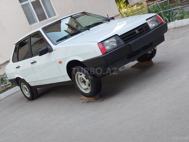 LADA (VAZ) 21099-4