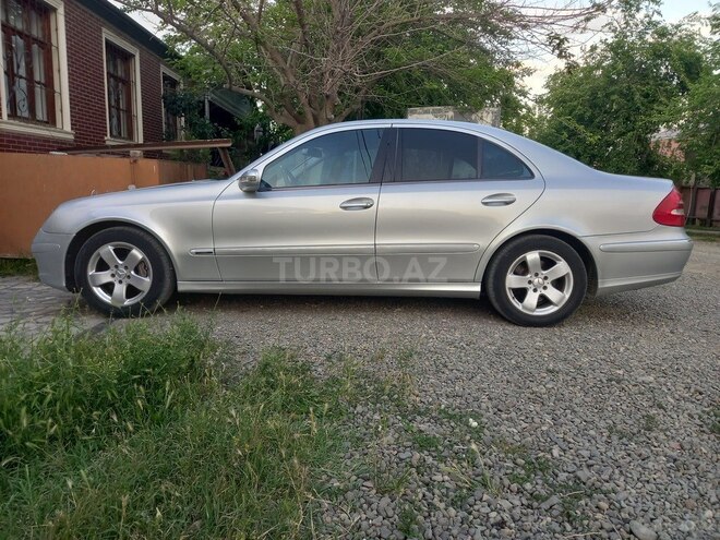 Mercedes E 200-6