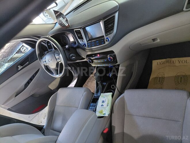 Hyundai Tucson-5
