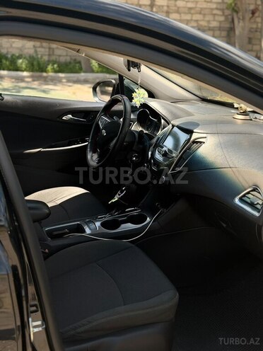 Chevrolet Cruze-3