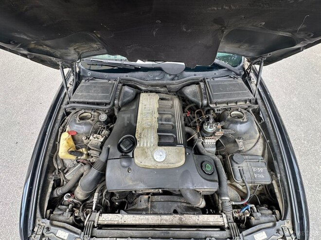 BMW 525-10