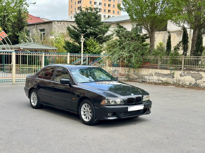 BMW 525-2