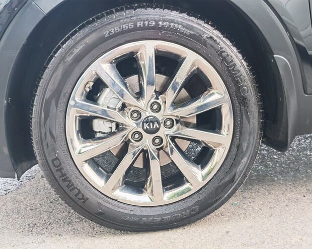 Kia Sorento-21