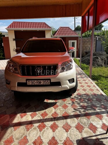Toyota Land Cruiser Prado-1