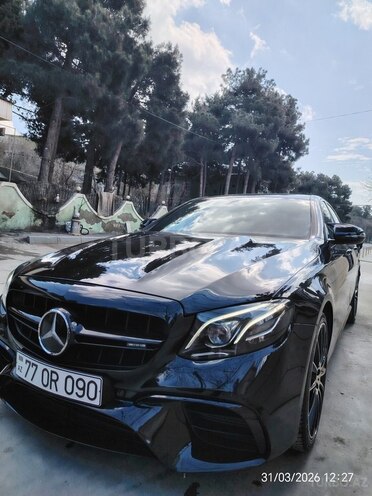 Mercedes E 220 d-8