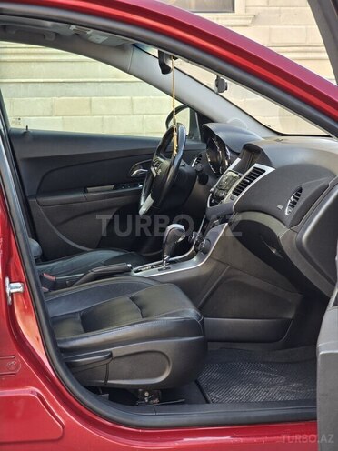 Chevrolet Cruze-14